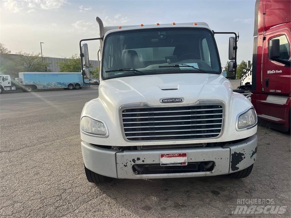 Freightliner M2 Beverage trucks