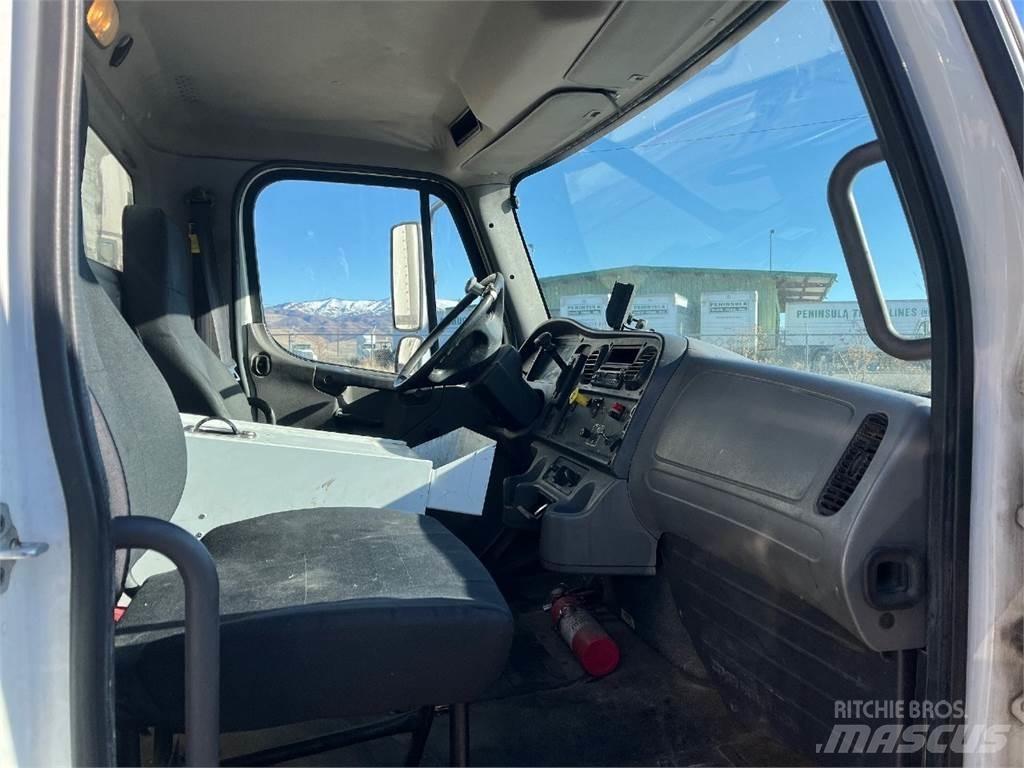 Freightliner M2 Beverage trucks