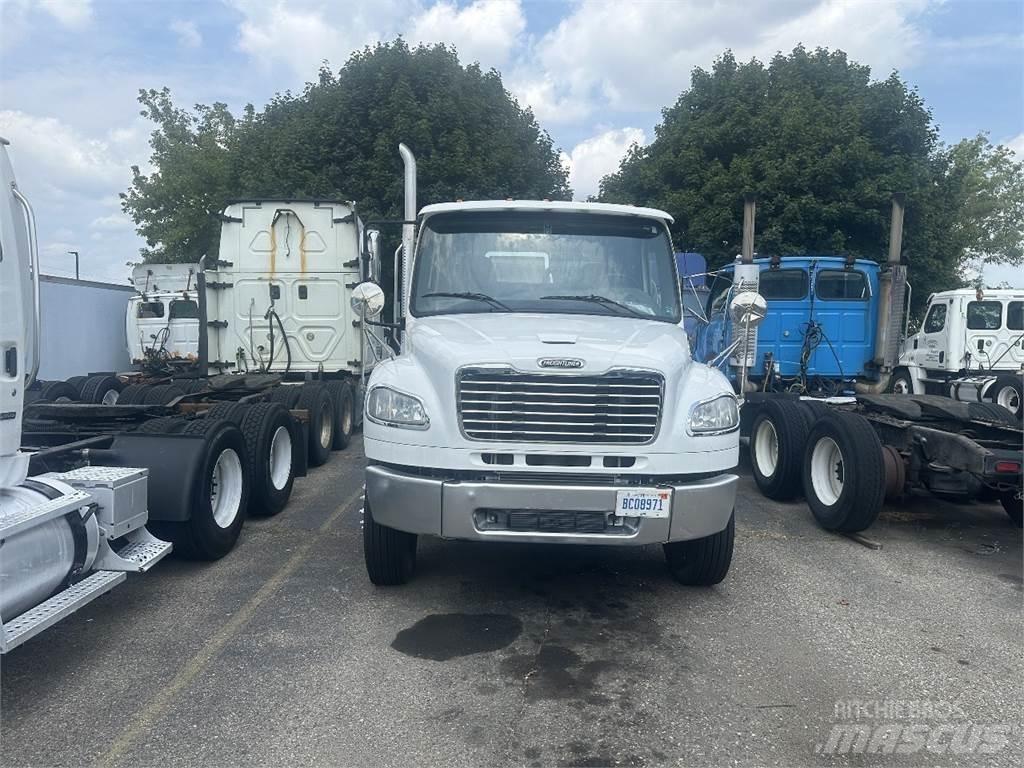 Freightliner M2 106 Prime Movers