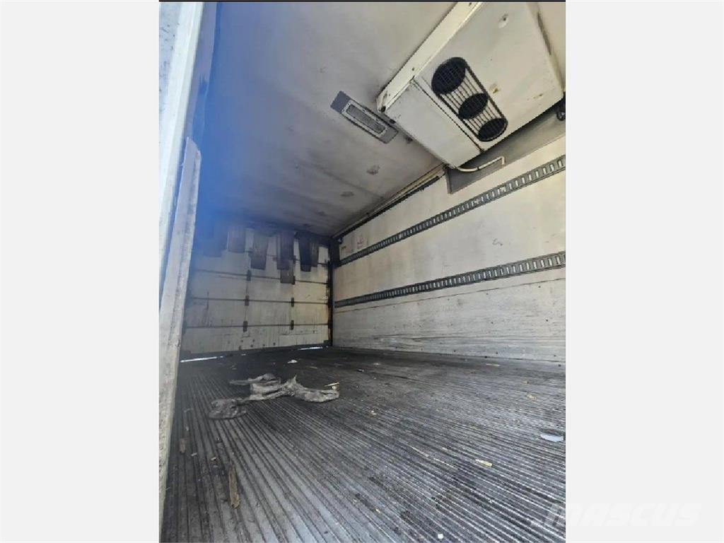 Hino 268 Temperature controlled trucks