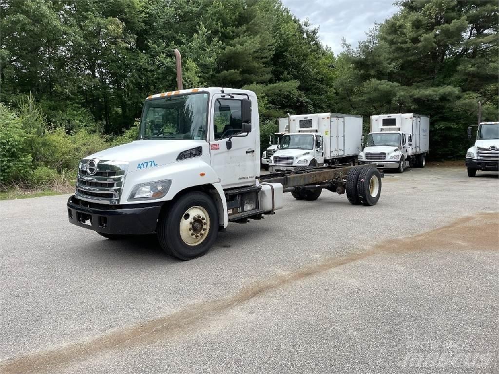 Hino 338 Chassis Cab trucks