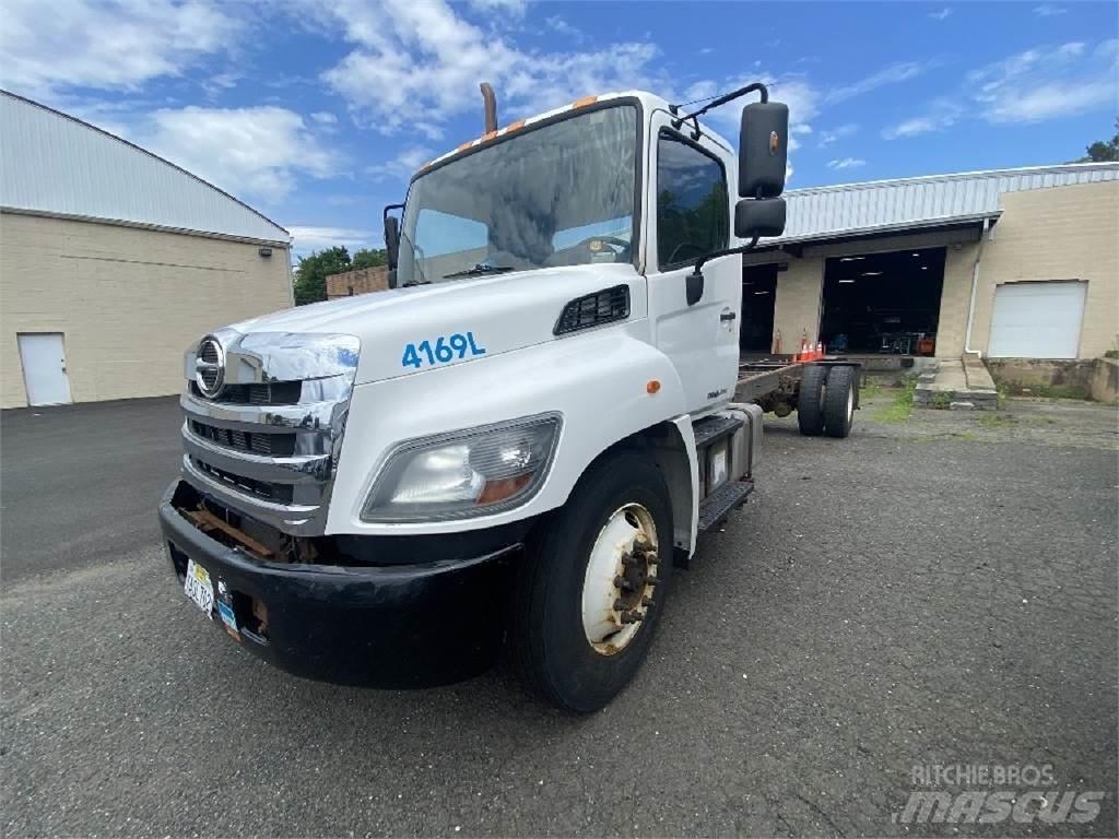 Hino 338 Chassis Cab trucks