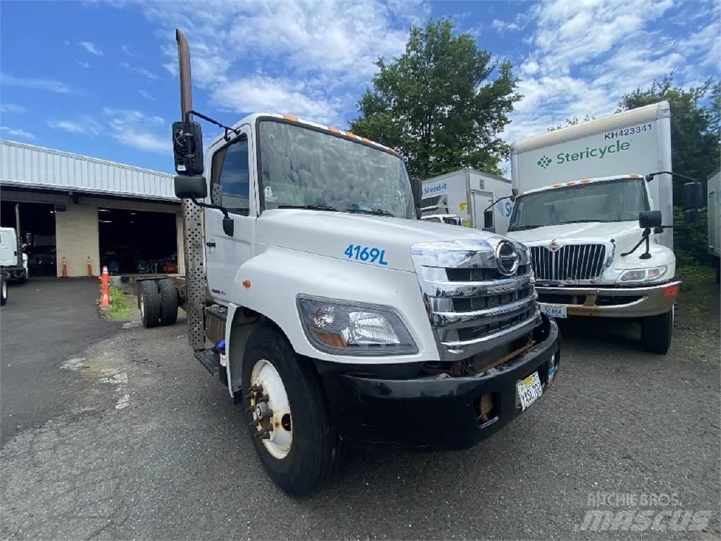 Hino 338 Chassis Cab trucks