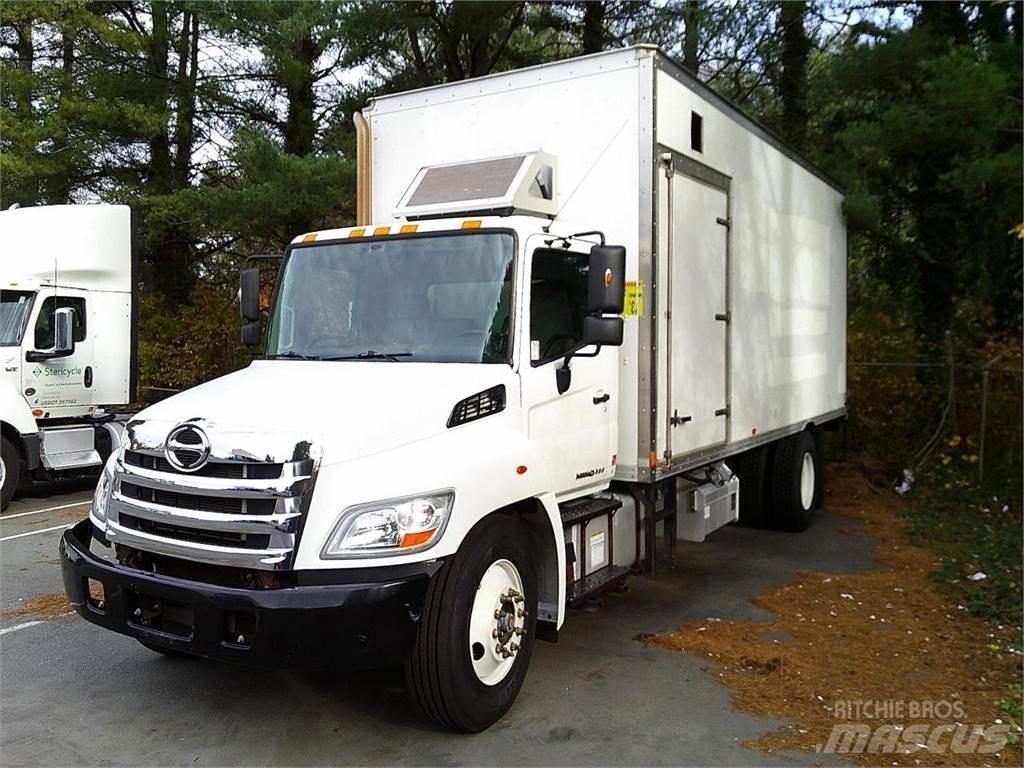 Hino 338 Box trucks