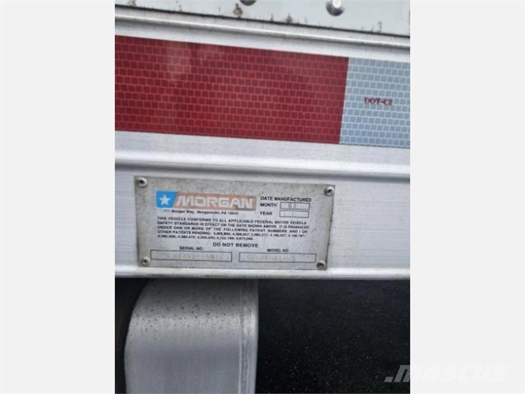 Hino 338 Temperature controlled trucks