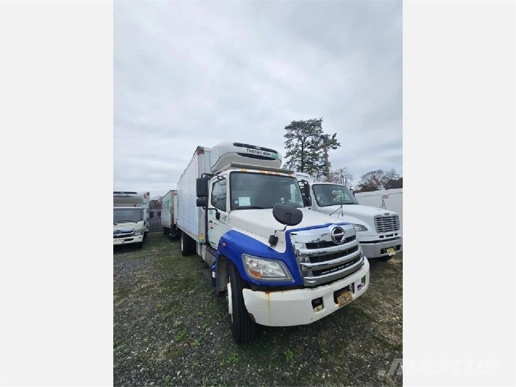 Hino 338 Temperature controlled trucks