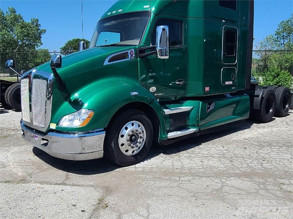 Kenworth T680 Prime Movers