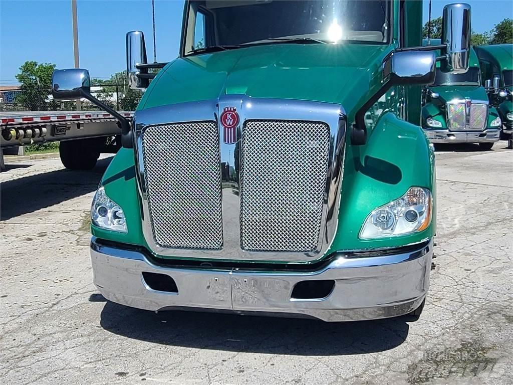 Kenworth T680 Prime Movers