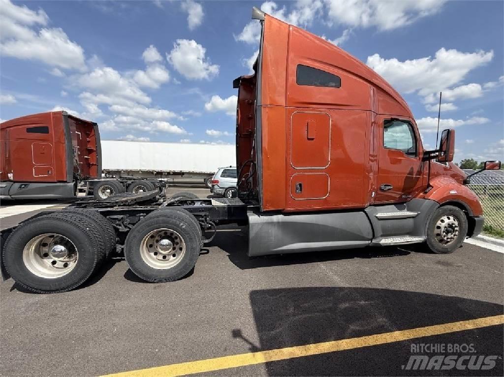 Kenworth T680 Prime Movers