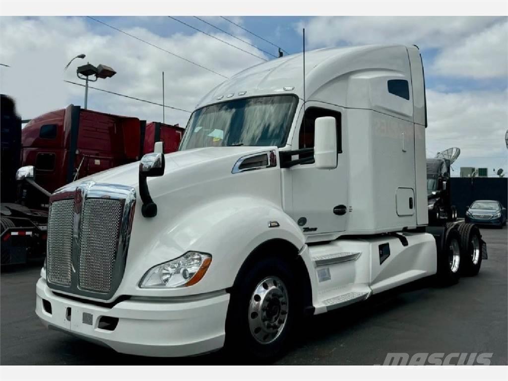 Kenworth T680 Prime Movers