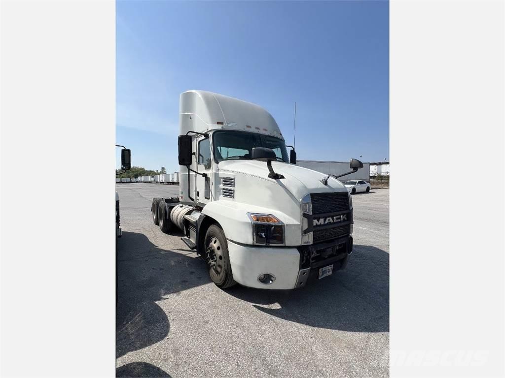 Mack Anthem AN64T Prime Movers