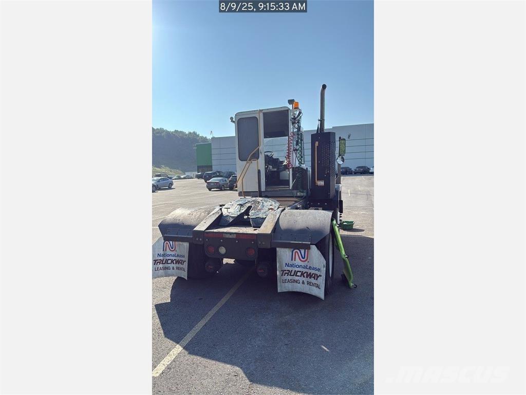Ottawa T2 4x2 Terminal tractors