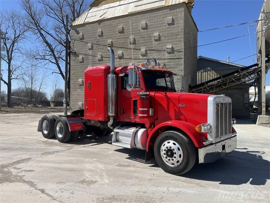 Peterbilt 378 Prime Movers