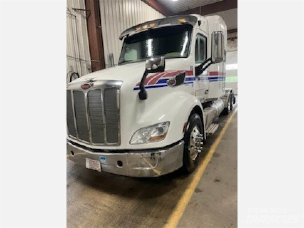Peterbilt 579 Prime Movers