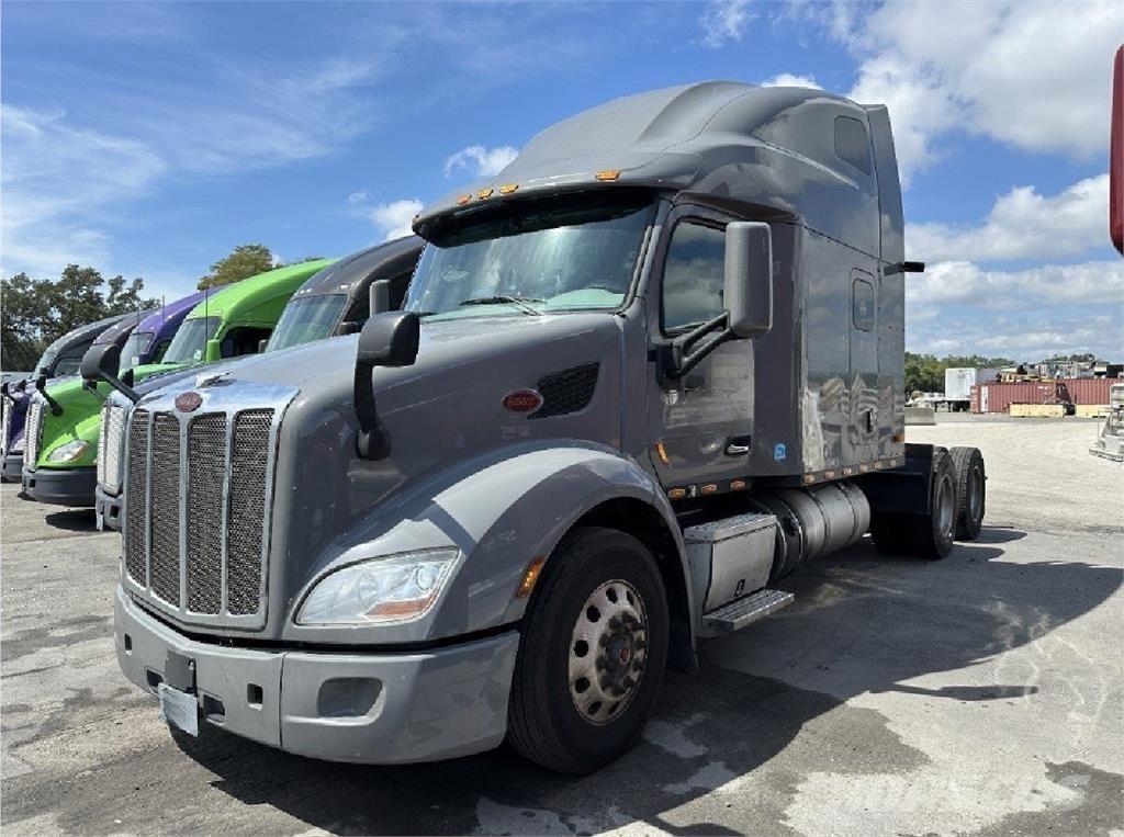 Peterbilt 579 Prime Movers