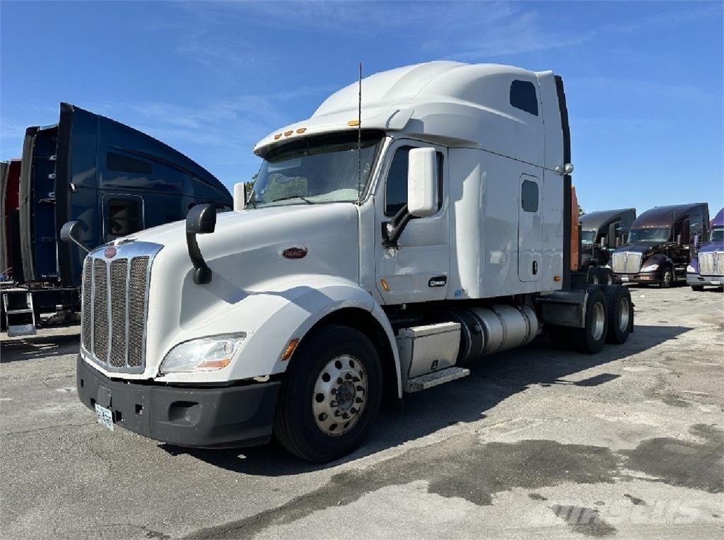 Peterbilt 579 Prime Movers