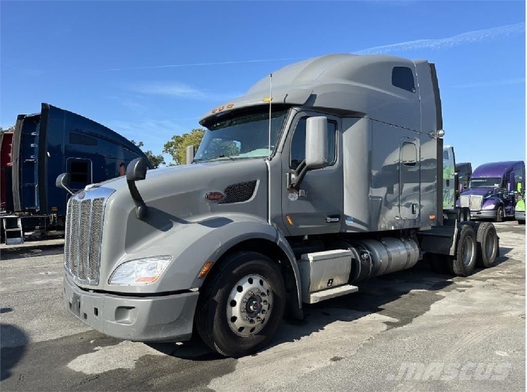 Peterbilt 579 Prime Movers