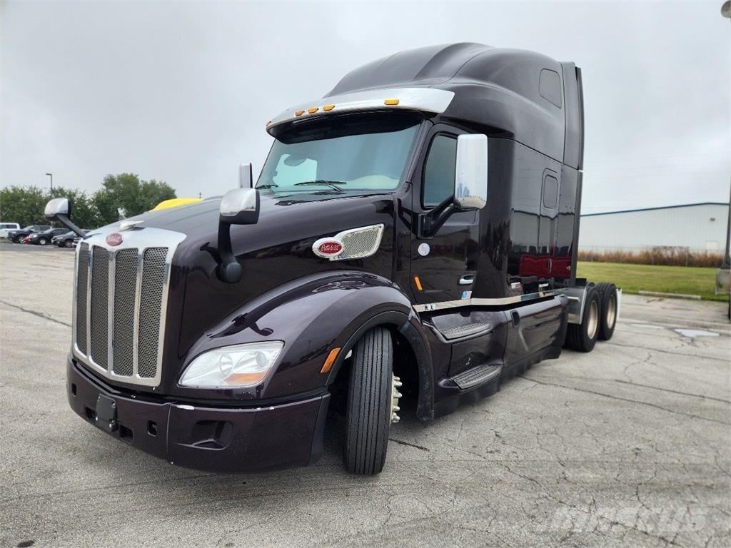 Peterbilt 579 Prime Movers