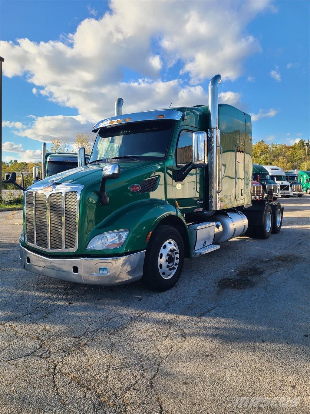 Peterbilt 579 Prime Movers