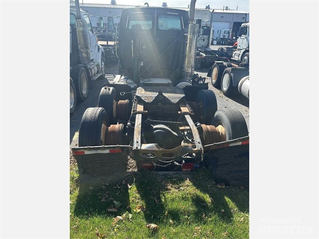 Sterling A9500 Prime Movers