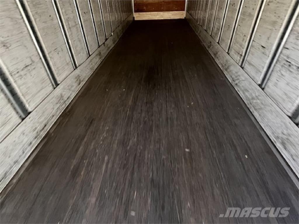 Utility VS2DX 36' Box Trailers