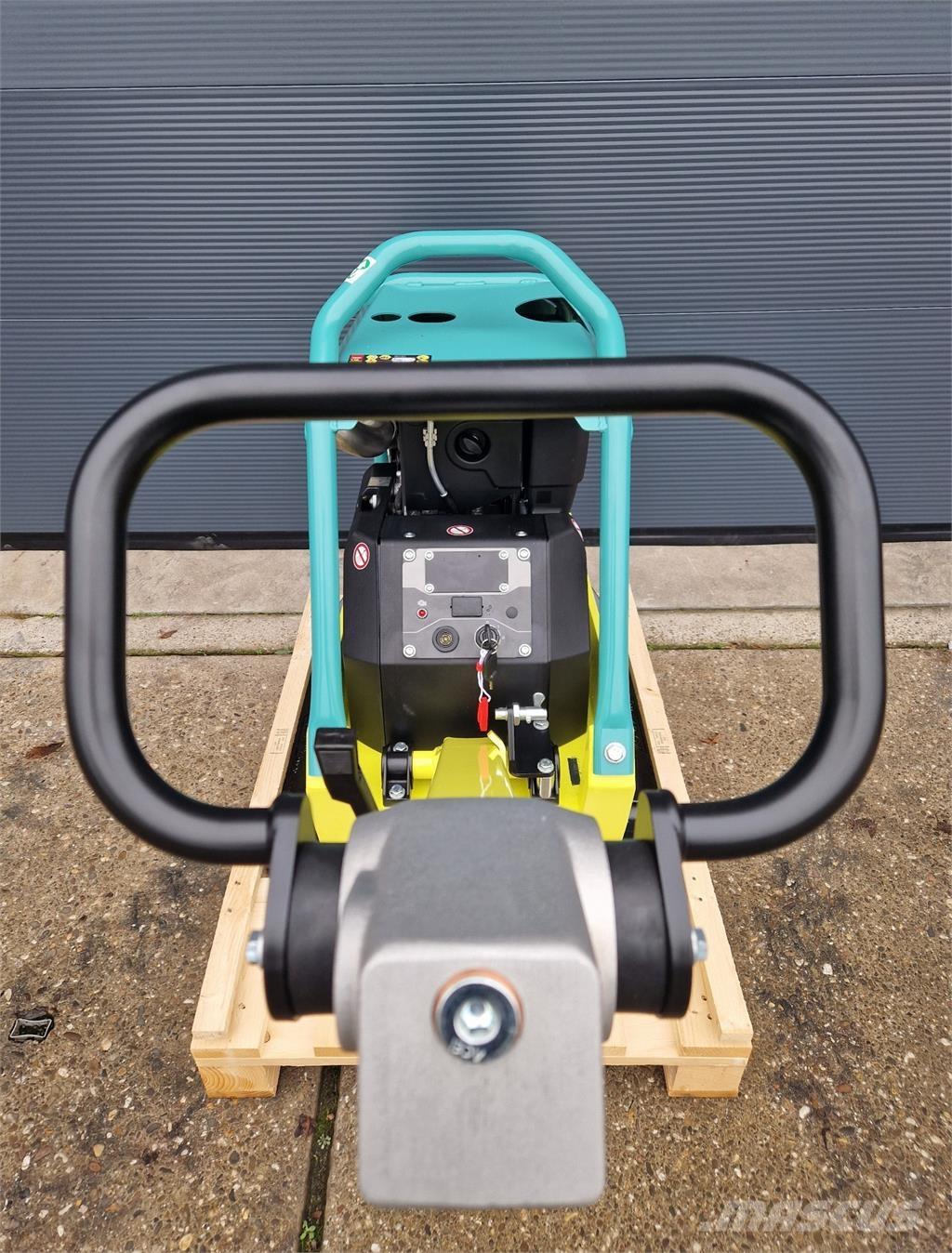  APR 52/75 APR 52/75 Plate compactors