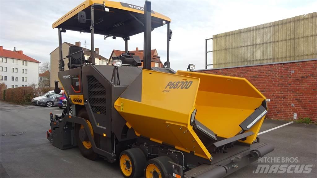  P6870D P6870D Asphalt pavers