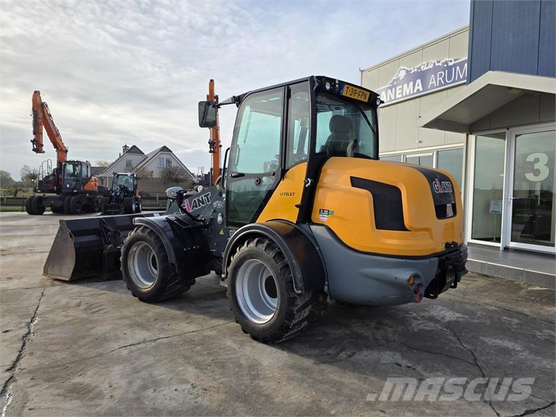 GiANT V761 Wheel loaders