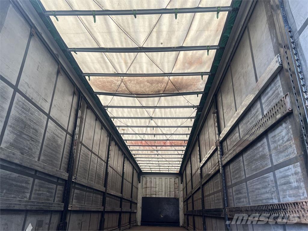 Krone  Curtain sider semi-trailers
