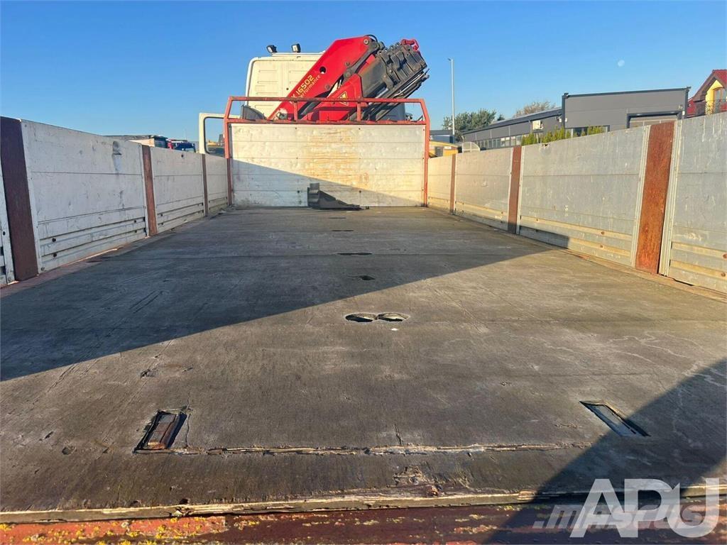 Volvo FM12 Flatbed / Dropside trucks