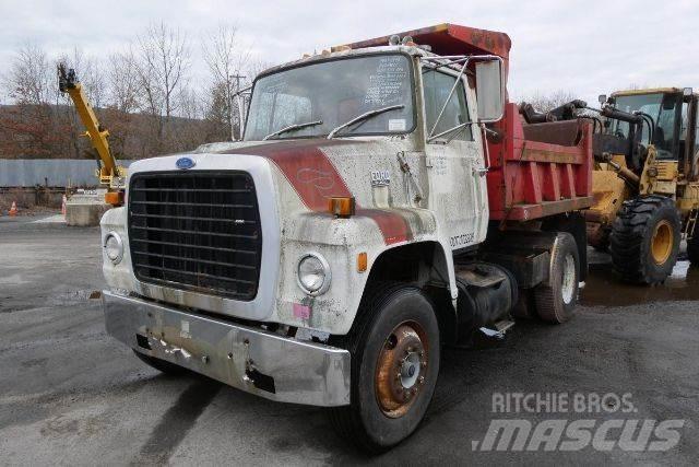 Ford 9000 Tipper trucks