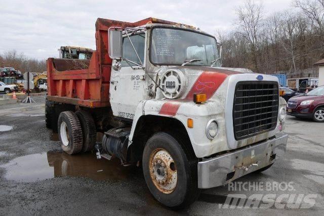Ford 9000 Tipper trucks