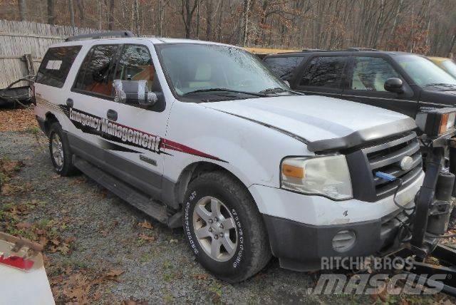 Ford Expedition Pick up/Dropside