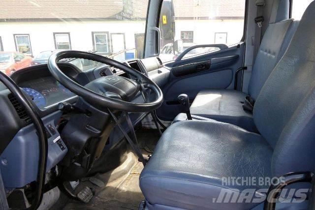 Hino NB165 Chassis Cab trucks