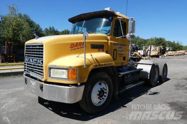 Mack CH613 Chassis Cab trucks