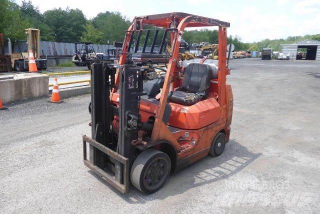 Toyota 7FGCU25 Other
