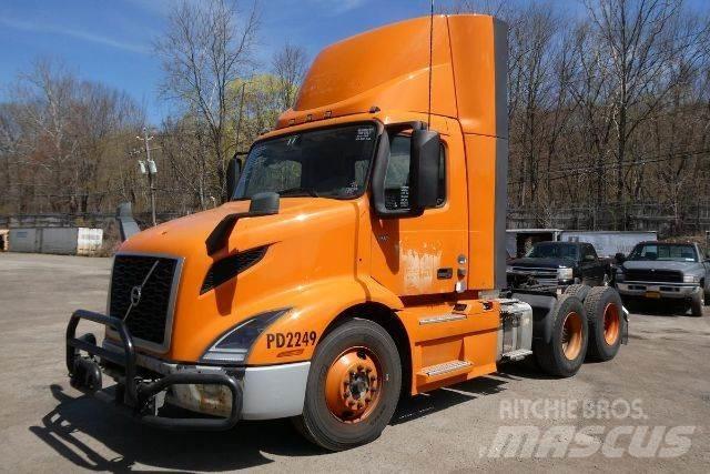 Volvo VNR64T300 Chassis Cab trucks