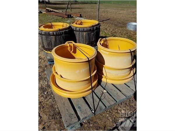 Volvo A30F Tyres, wheels and rims