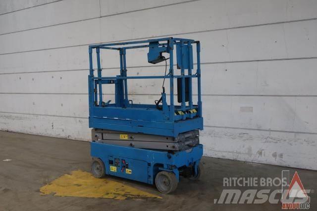 Genie GS-1532 Articulated boom lifts