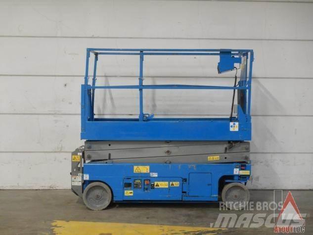 Genie GS-2032 Articulated boom lifts
