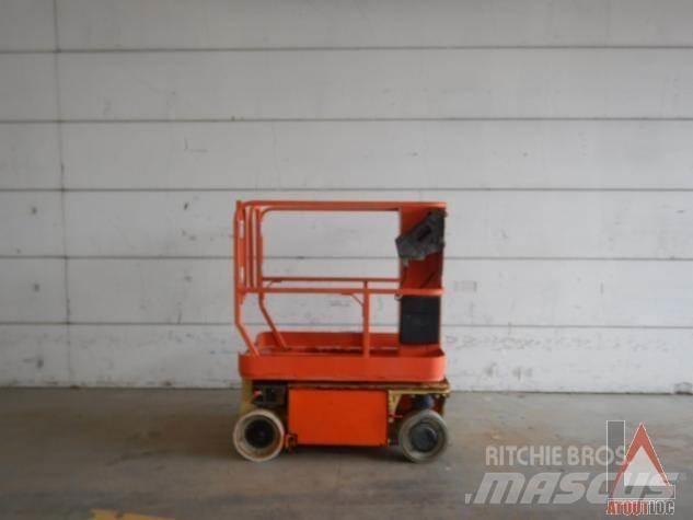 JLG 1230ES Articulated boom lifts