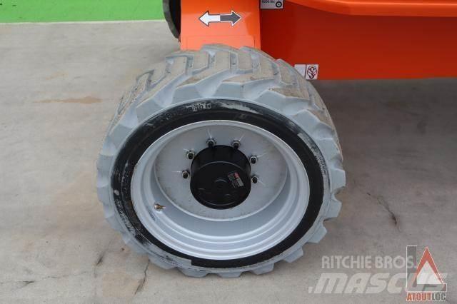 JLG EC 520AJ Articulated boom lifts