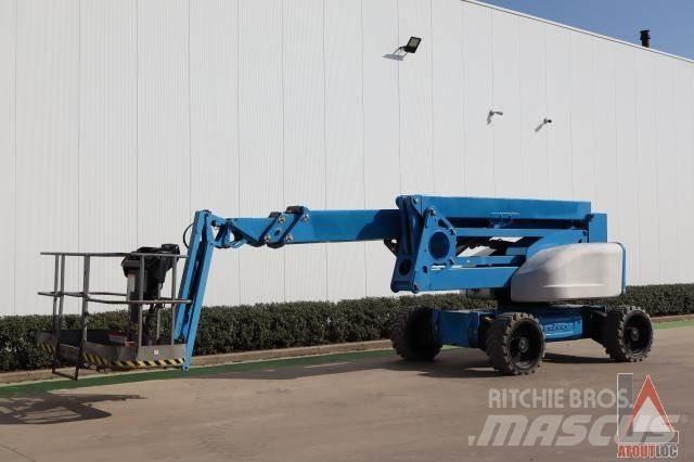 Niftylift HR28 Articulated boom lifts