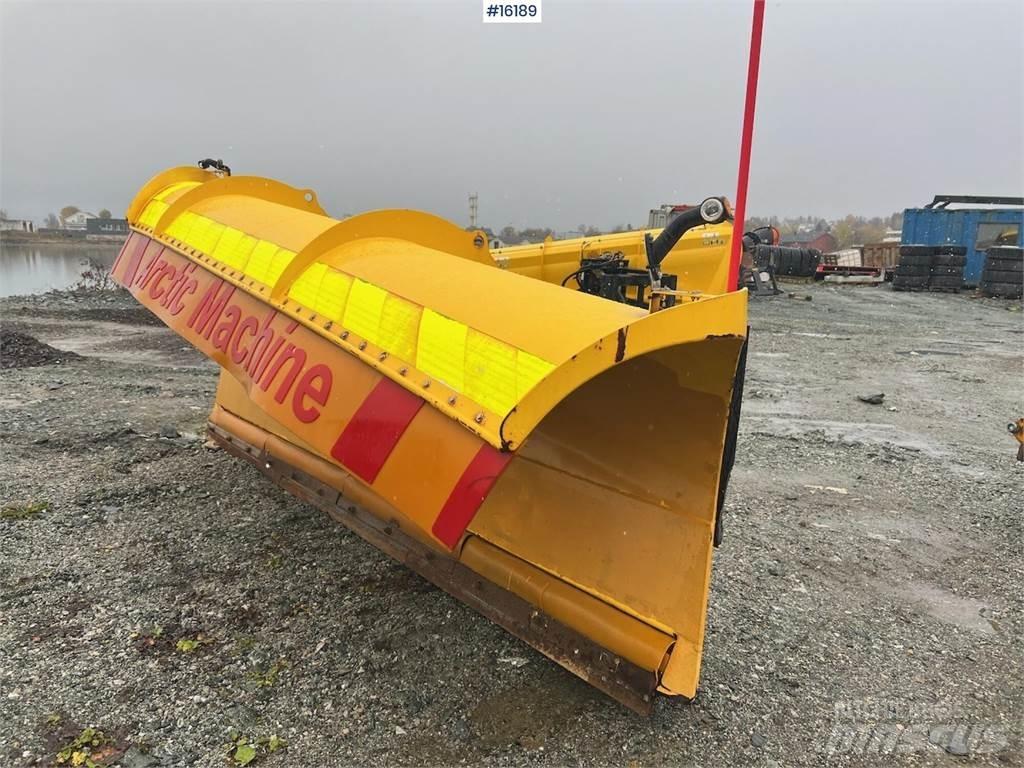  Artic Machine plog Other components