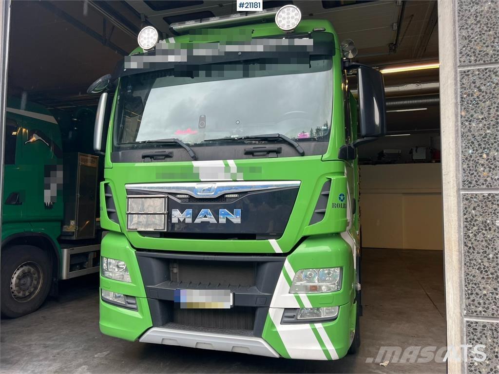 MAN TGX 35.560 Commercial vehicle