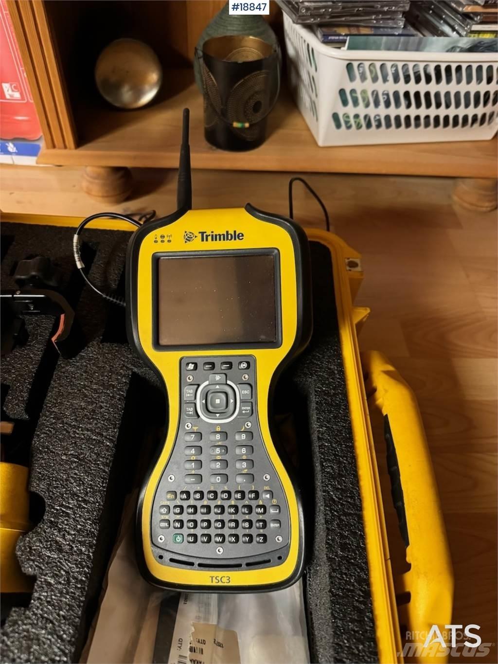 Trimble GPS m/ radio. Other