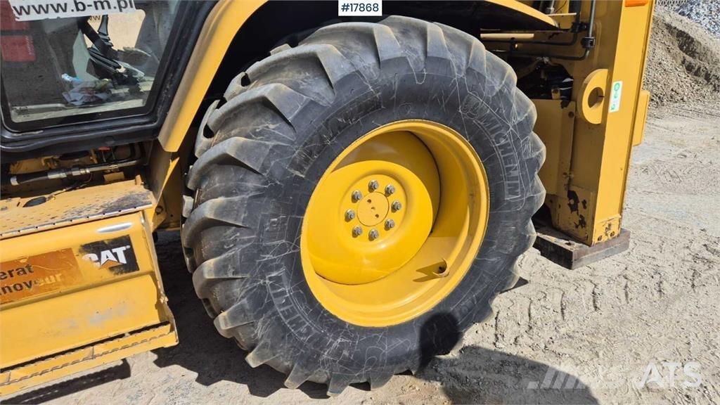 CAT 424D Backhoe