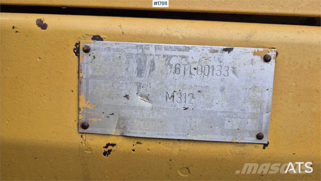 CAT M312 Wheeled excavators