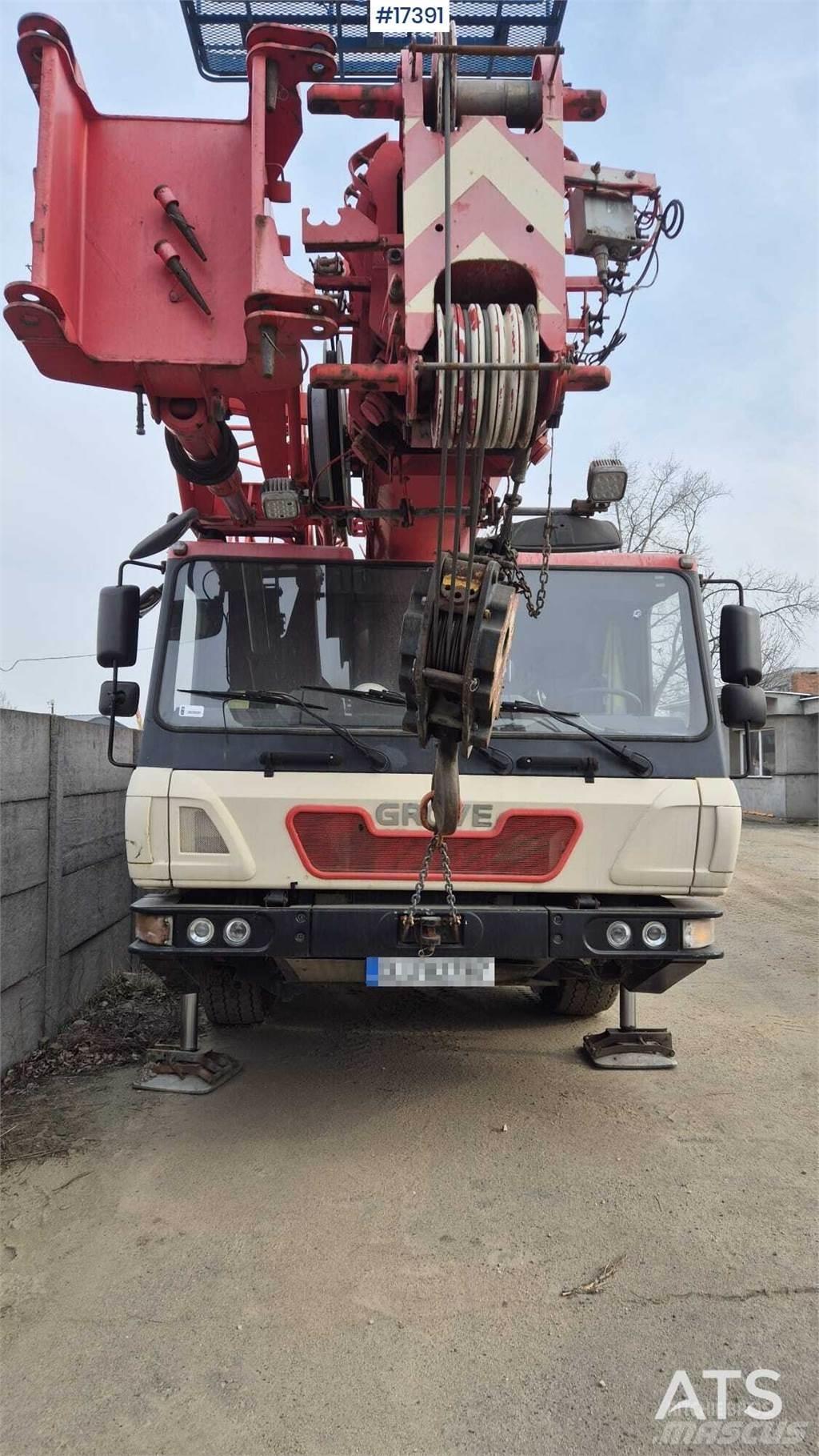 Grove GMK2035 All terrain cranes
