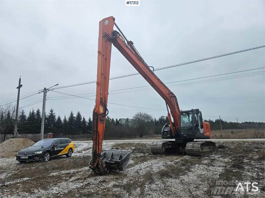 Hitachi ZX 225 US LC Crawler excavators